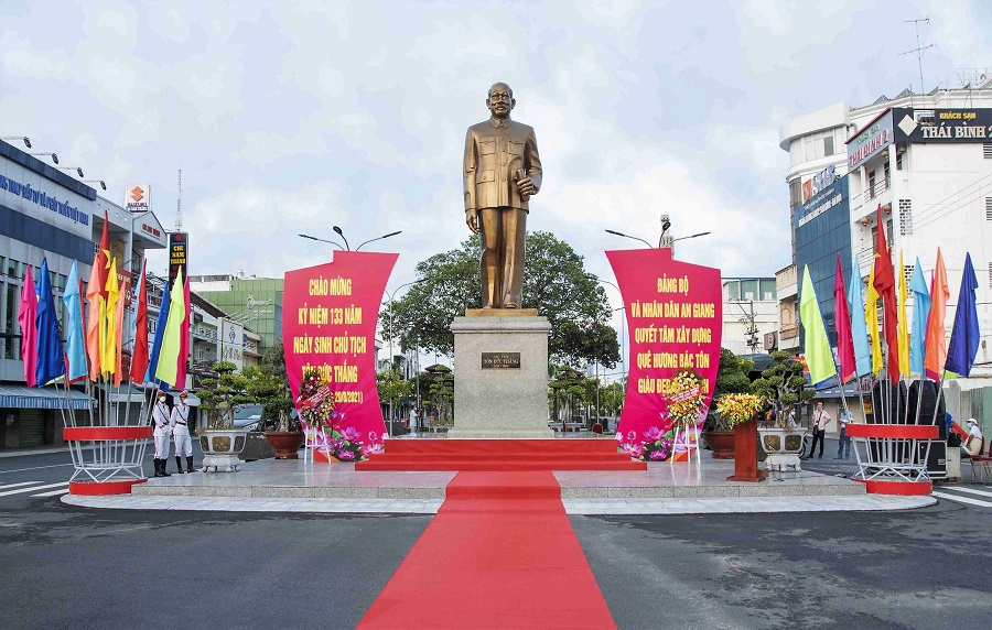 Thanh-Hung1.jpg