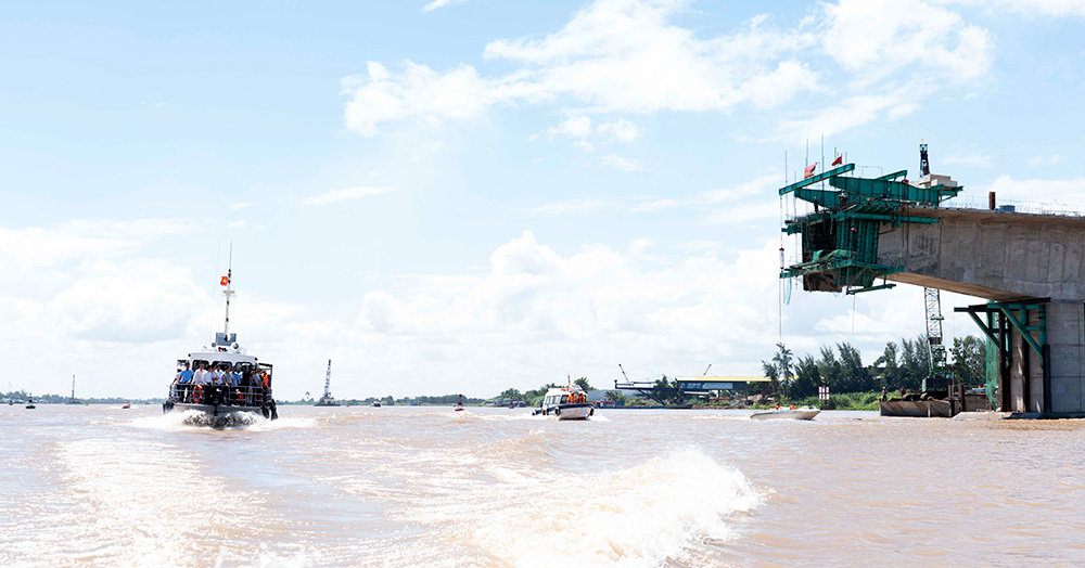 Thu-tuong-khao-sat-ke-TC-cau-CD-23-2.jpg