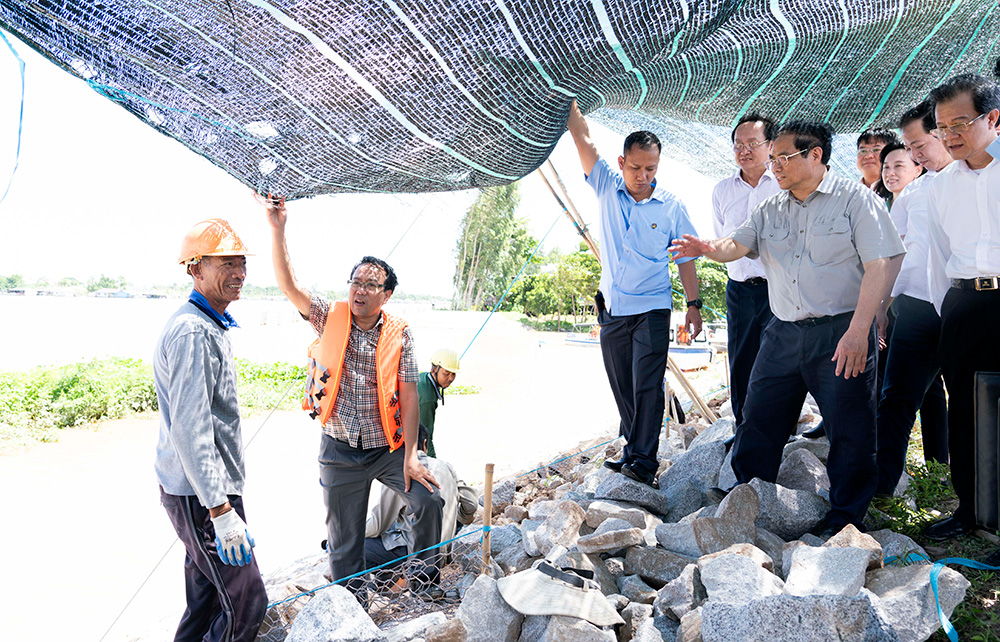 Thu-tuong-khao-sat-ke-TC-cau-CD-23-3.jpg