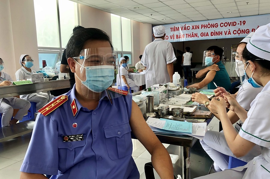 Tiem-vaccin-phong-covid.jpg