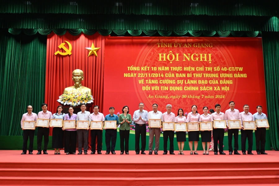 Tket-10nam-csxh-9.jpg