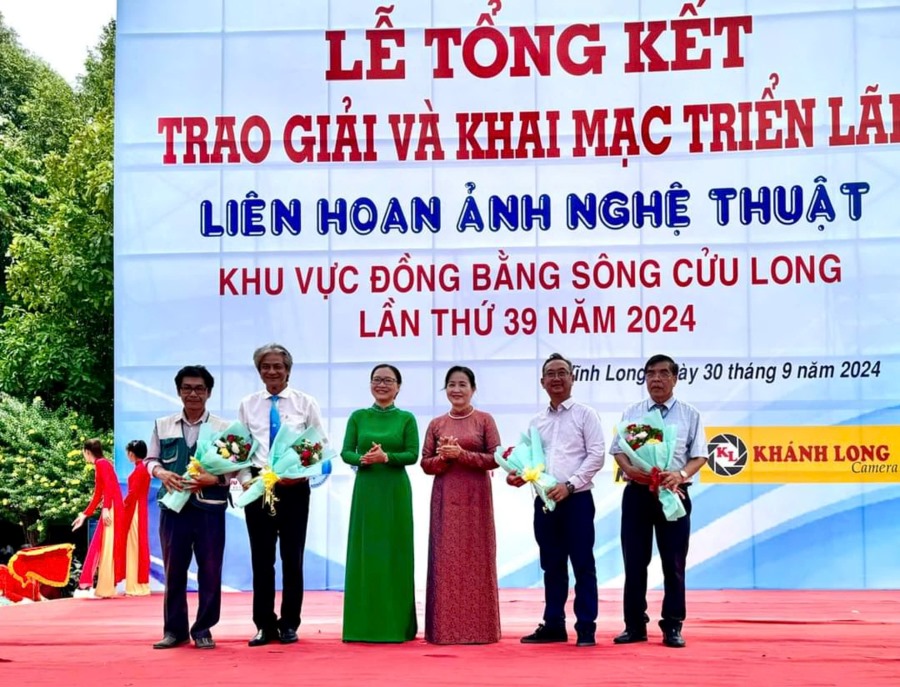 Tket-anh-nt-dbscl-5.jpg