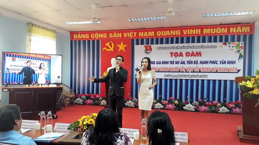 Toa-dam-gia-dinh-am-no-1.jpg