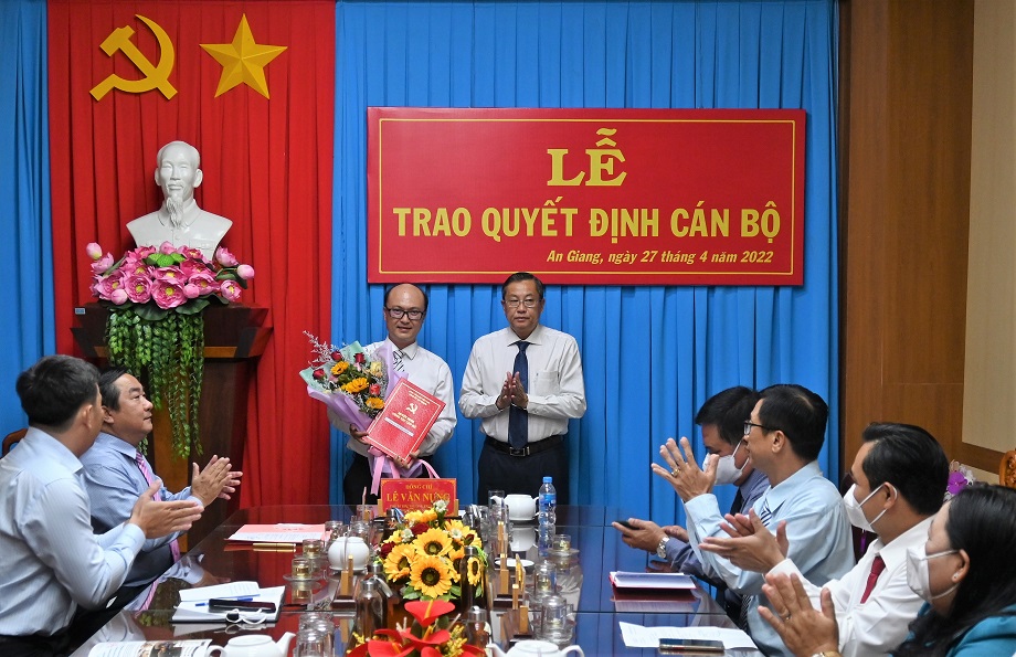 Trao-QD-PBTCTU-Toan-2.jpg