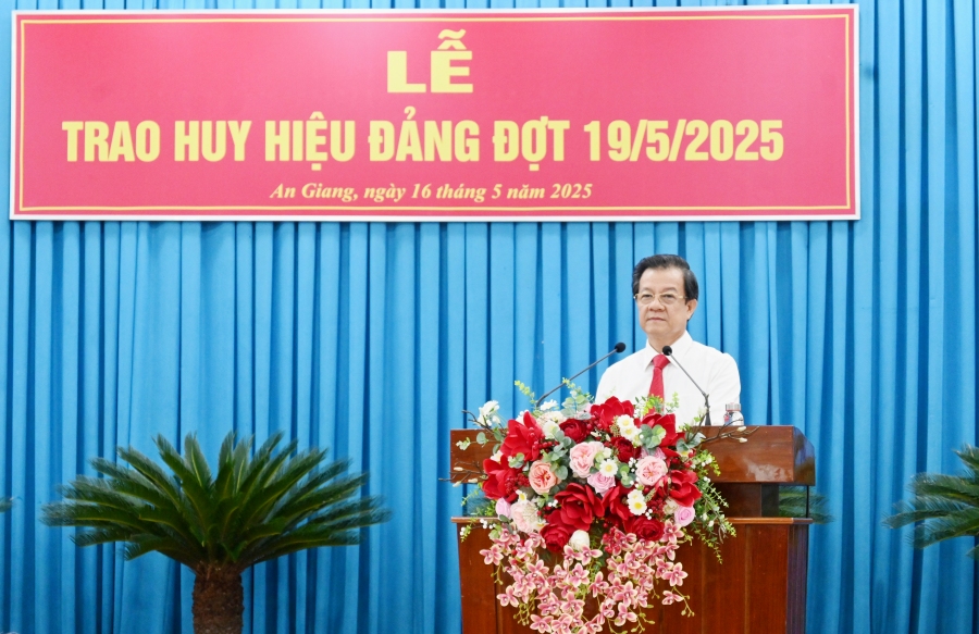 Trao=HHD-dot-19525-8.jpg