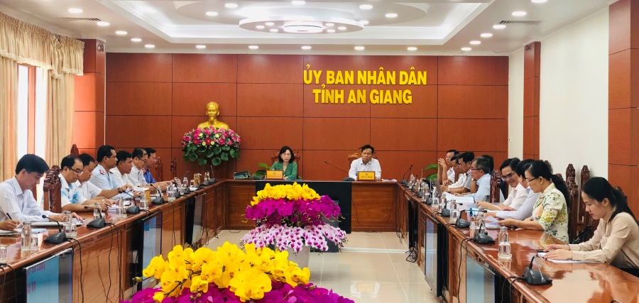 Trienkhai-lua-qh.jpg