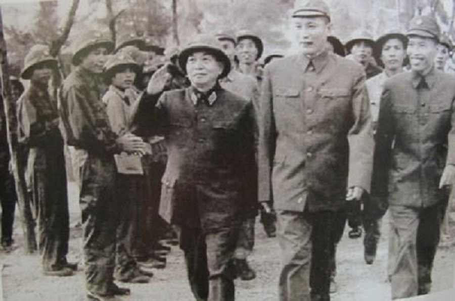 Trung-tuong-DongsiNguyen-1.jpg