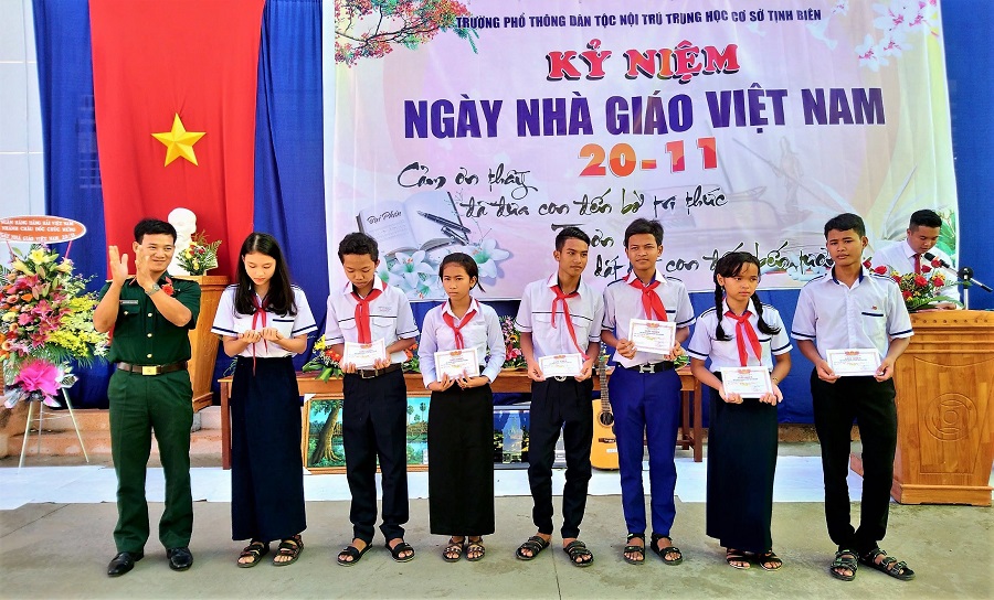 Truong-DTNT-TB-3.JPG