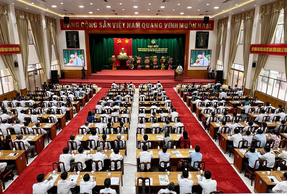 Tuyen-duong-NDSXG-22-1.jpg