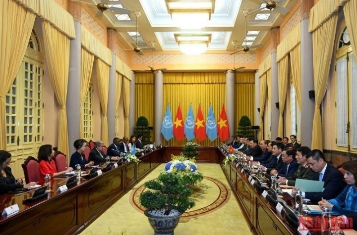 VN-tiep-lien-hop-quoc.jpeg