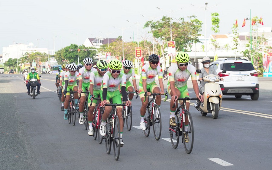 Xe-dap-xuatquan-4.jpg